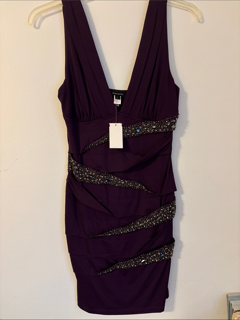 Party Dress NIKIBIKI Deep Plum Embellished V-Neck Bodycon Dress Size L NWT